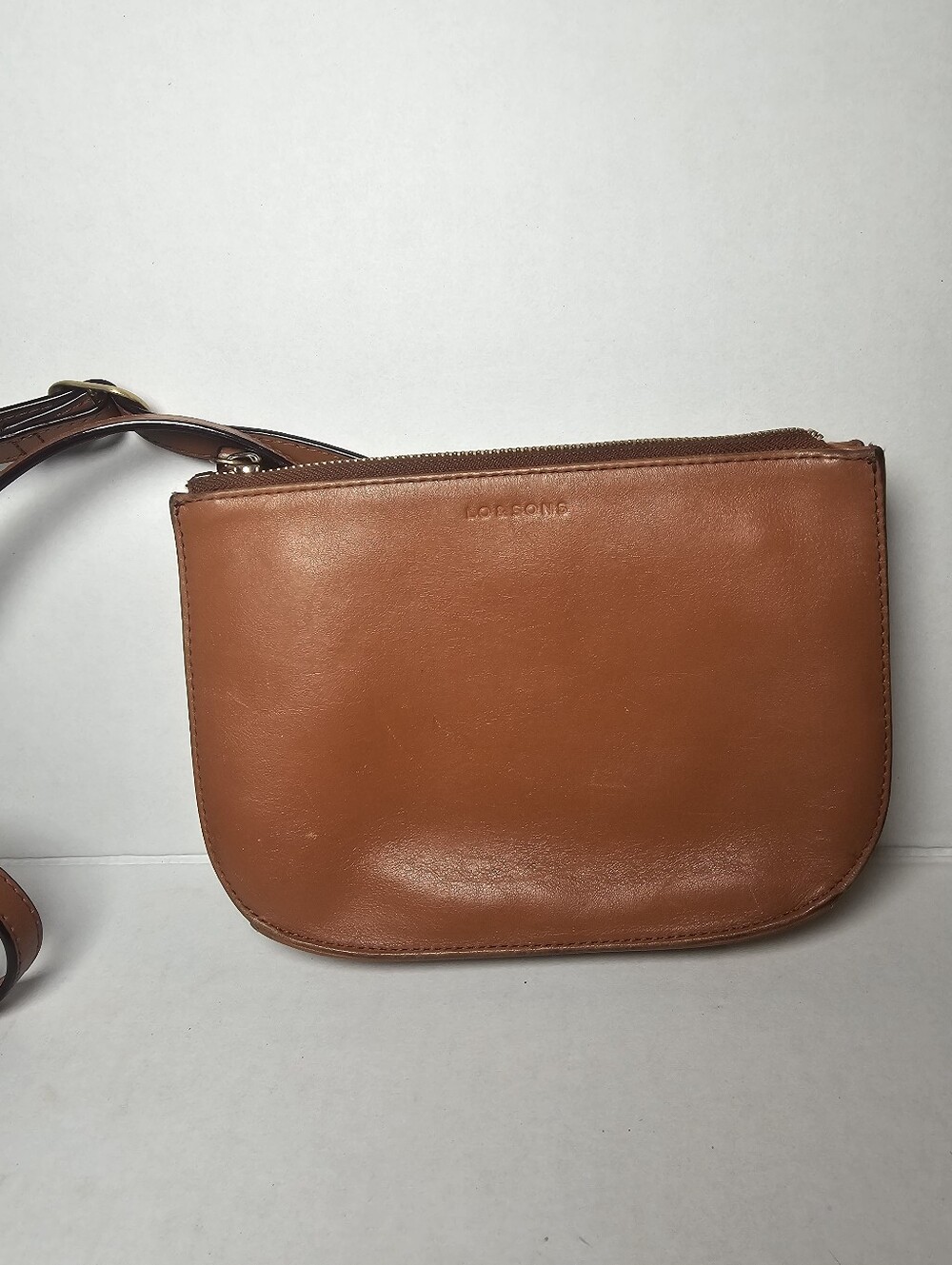 Lo & Sons Leather Crossbody Bag Cognac Brown Made In Cambodia The Waverly 2 - Picture 5 of 13